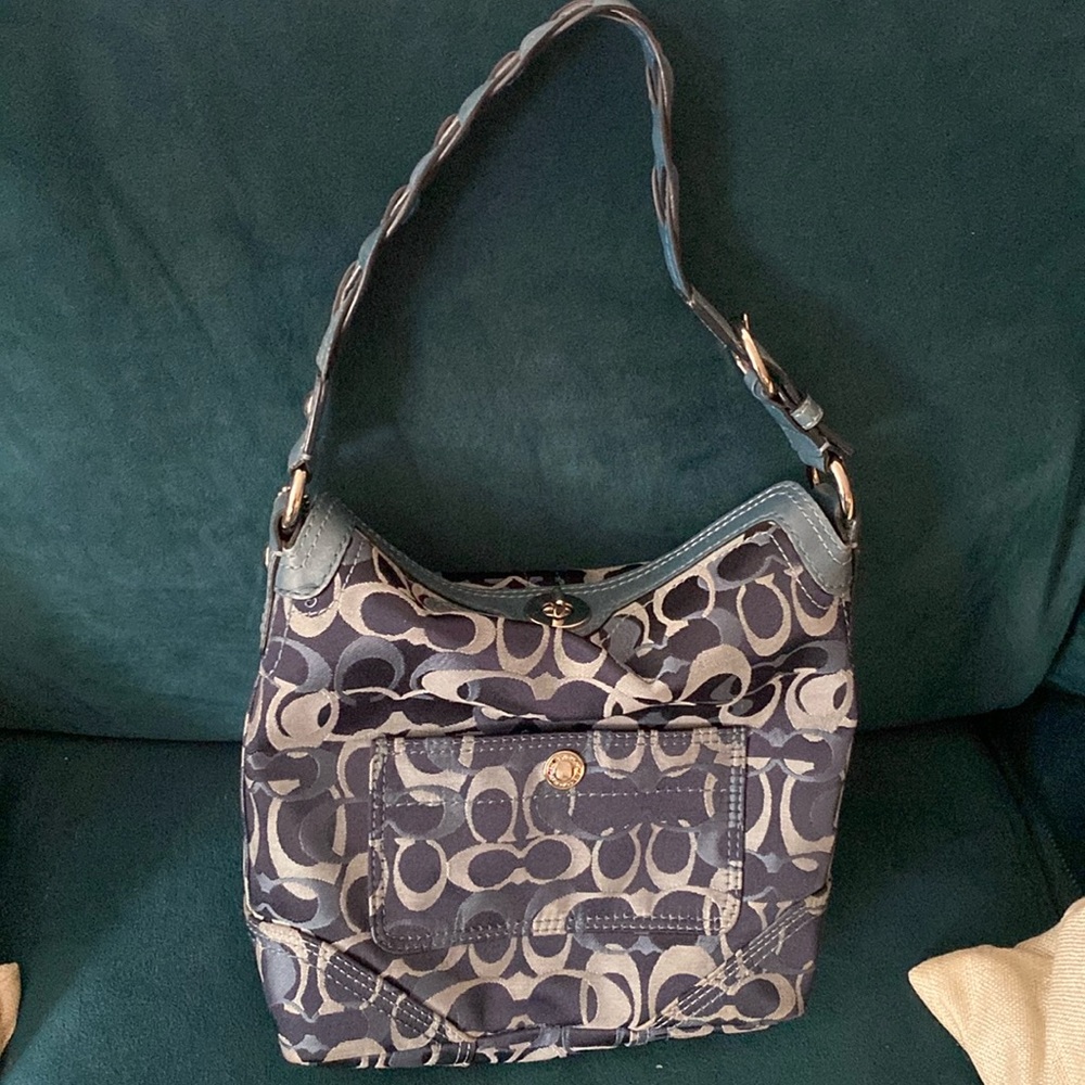 Coach Navy and Cream Signature Hobo Shoulder Bag